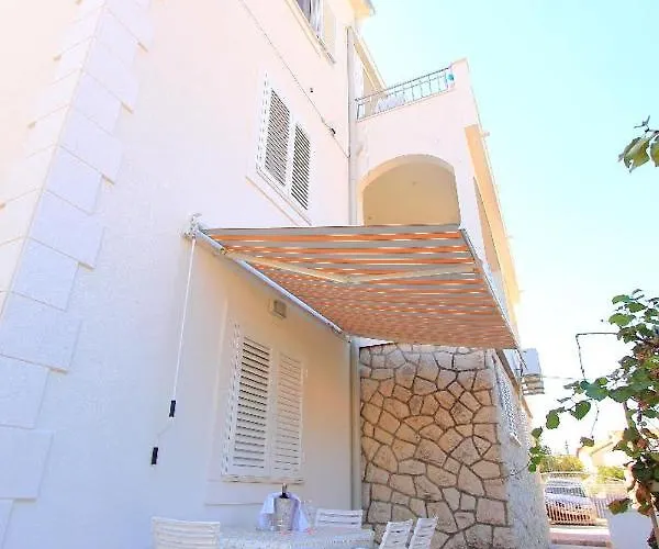 Appartement Genesis 3