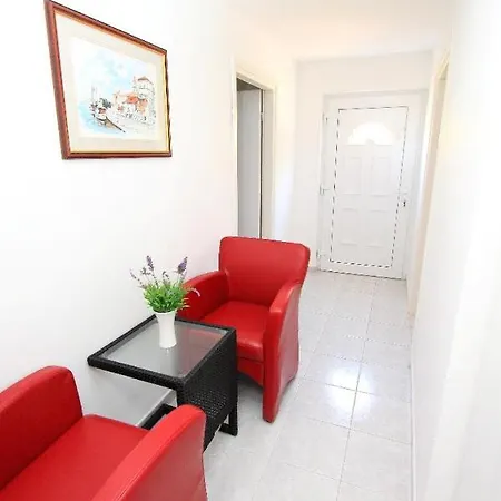 Genesis 3 Trogir