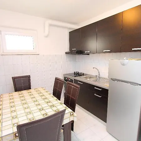 Genesis 3 Apartmán
