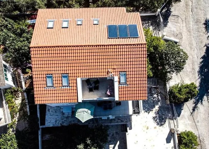 Genesis 3 アパート *